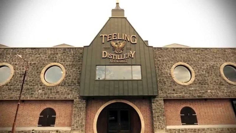 Image of outside Teeling Whiskey Distellery