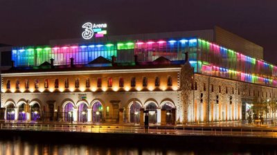 3Arena from the outside with lights