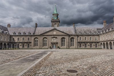 Low image of the full, grand building of museum